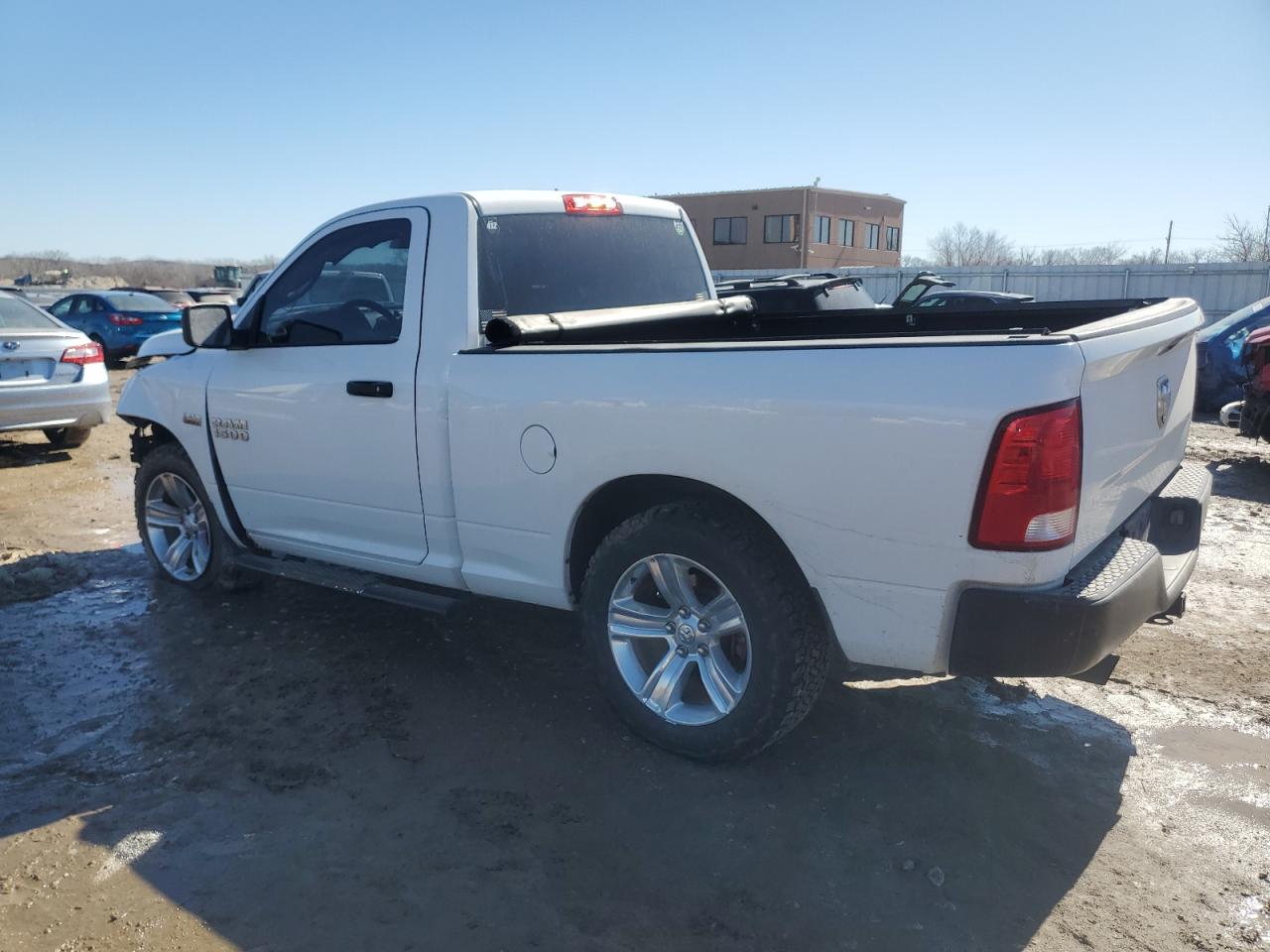2016 RAM 1500 - Image 2