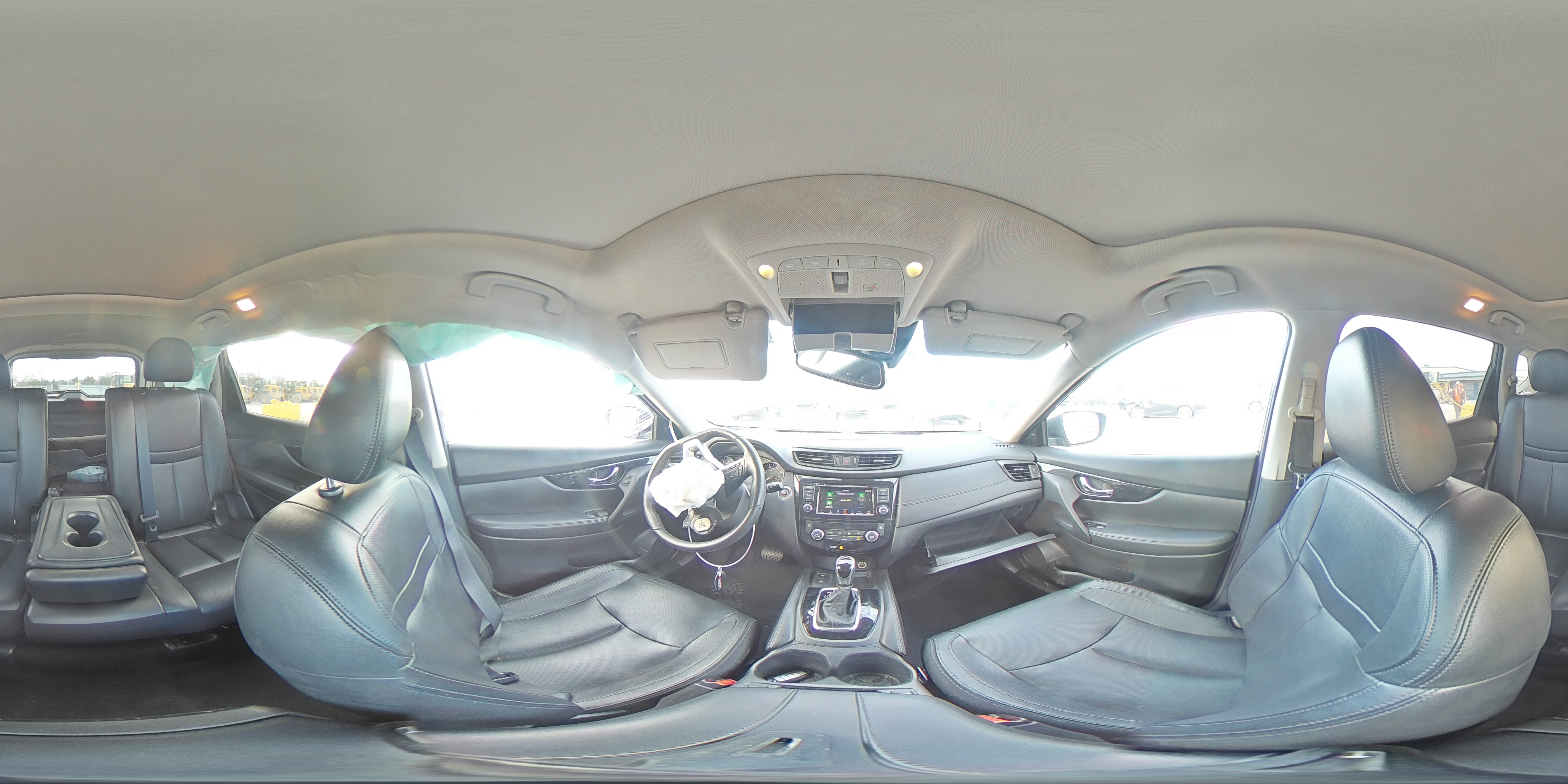 2019 Nissan Rogue - Image 14