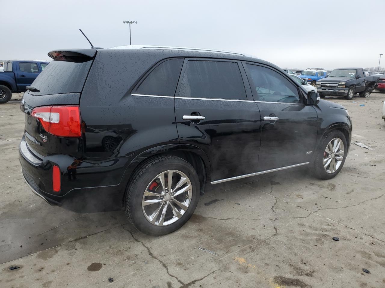 2014 Kia Sorento - Image 3