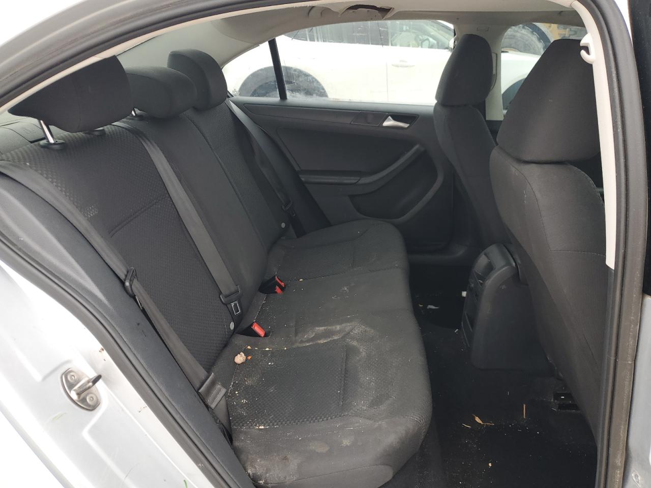 2014 Volkswagen Jetta - Image 10