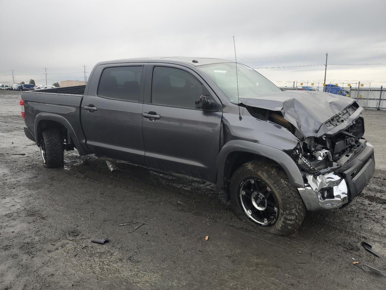 2017 Toyota Tundra - Image 4