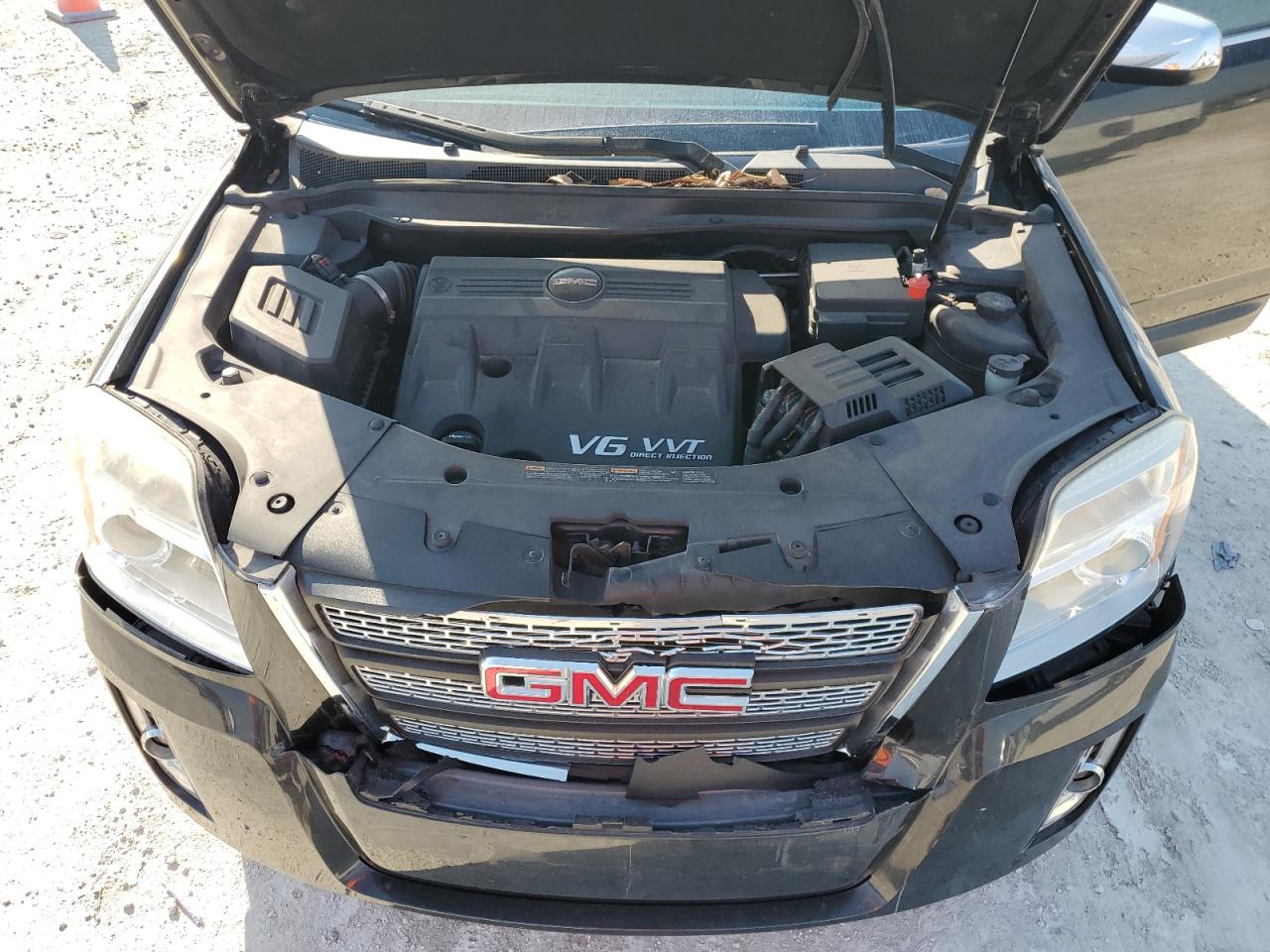 2014 GMC Terrain - Image 12