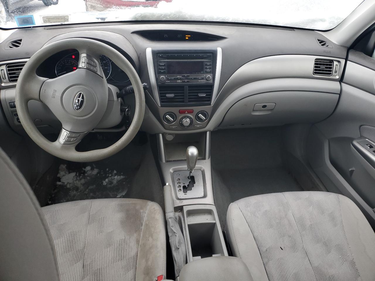 2010 Subaru Forester - Image 8