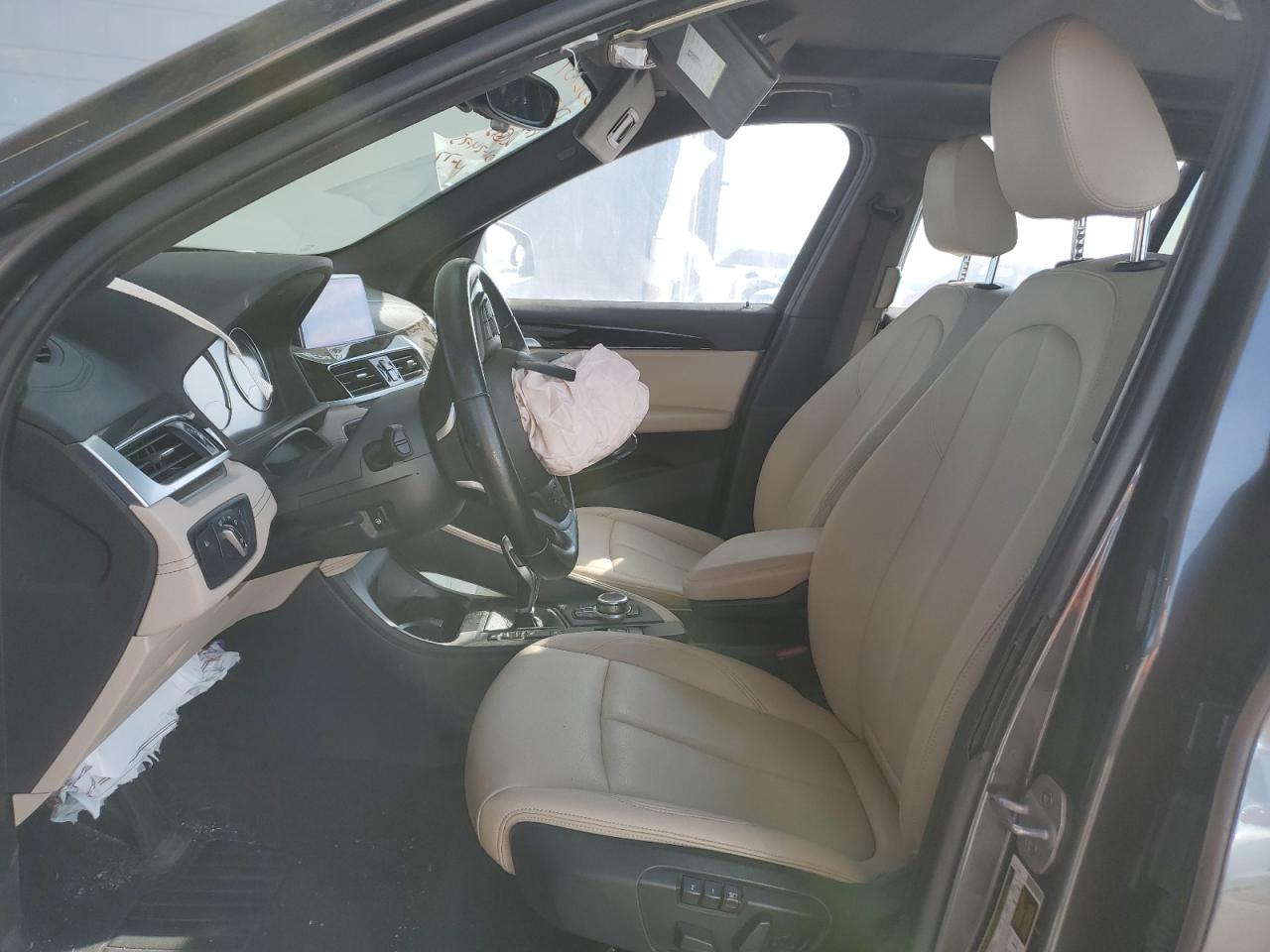 2020 BMW X1 - Image 7