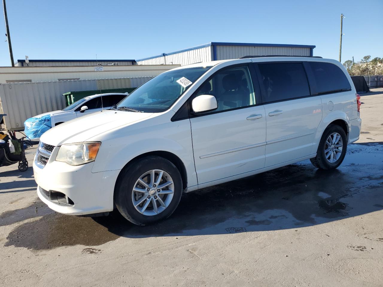 2013 Dodge Caravan - Image 1