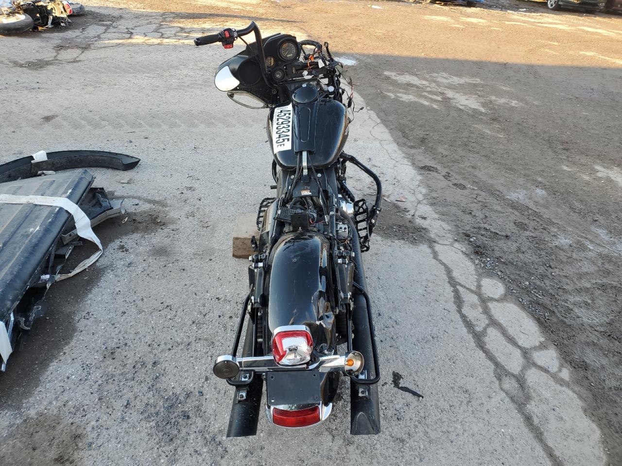 2011 Harley-Davidson Flhtp VIN: 1HD1FMM15BB635704 Lot: 45293345