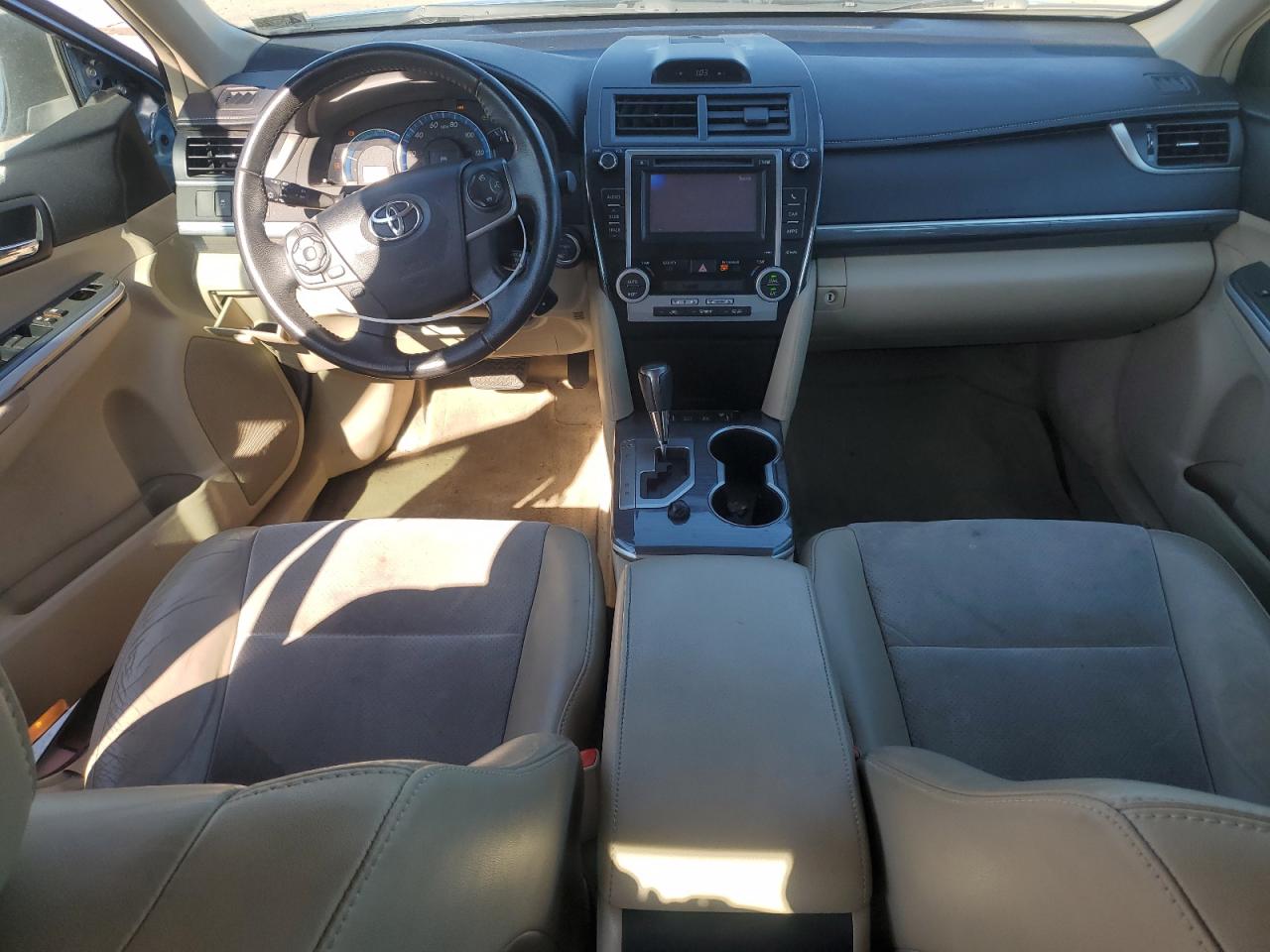 2012 Toyota Camry - Image 8