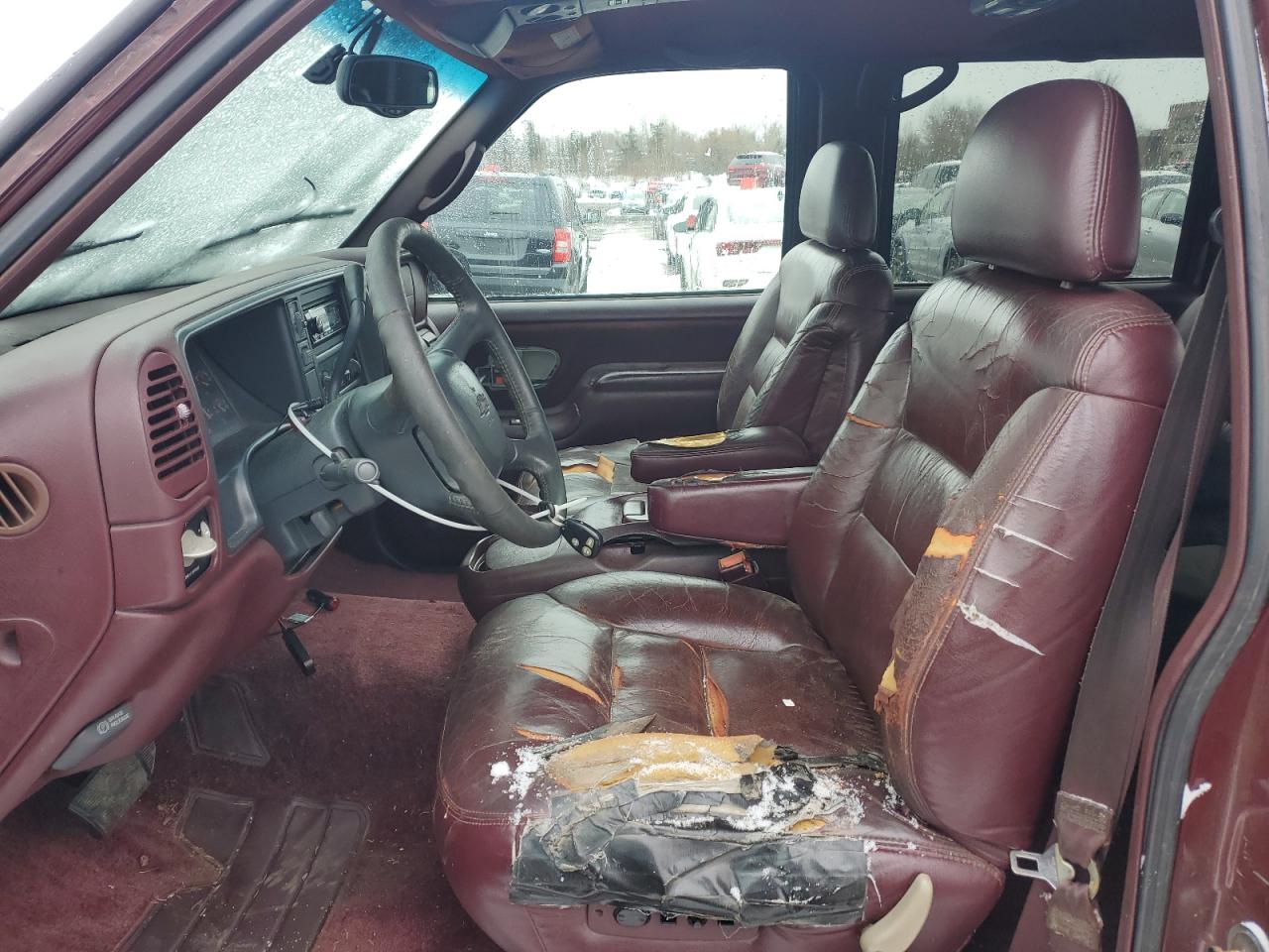 1999 Chevrolet Tahoe - Image 7