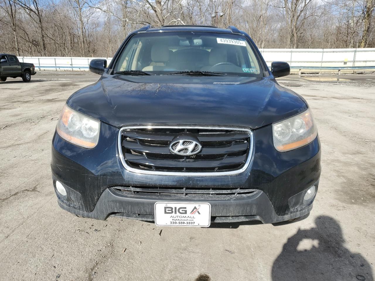 2010 Hyundai Santa Fe - Image 5