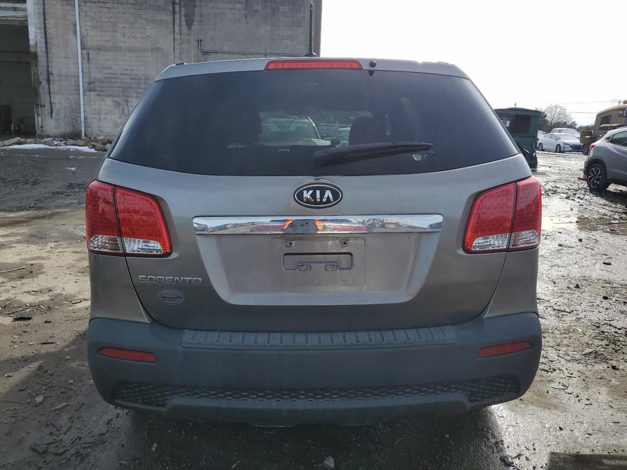 2011 Kia Sorento - Image 6