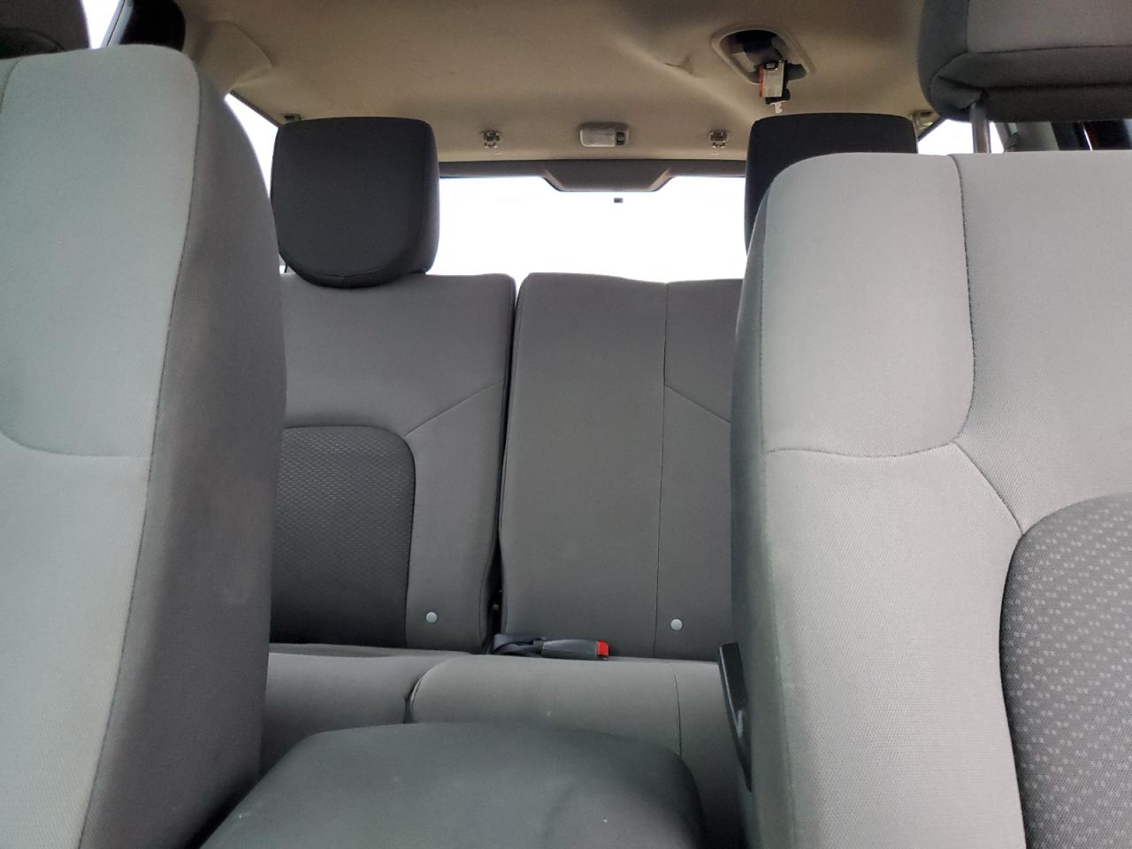 2014 Nissan XTerra - Image 10