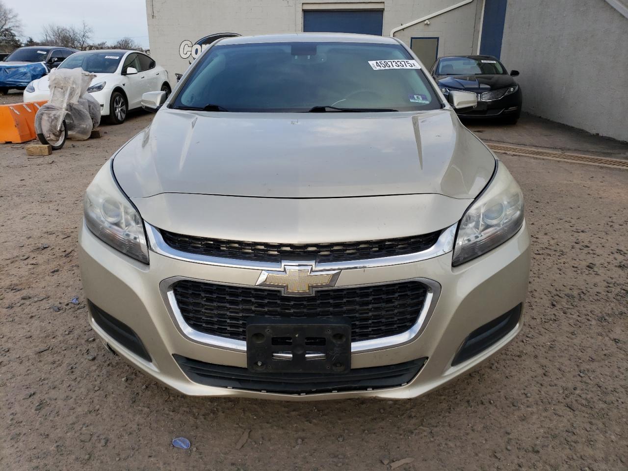 2015 Chevrolet Malibu - Image 5