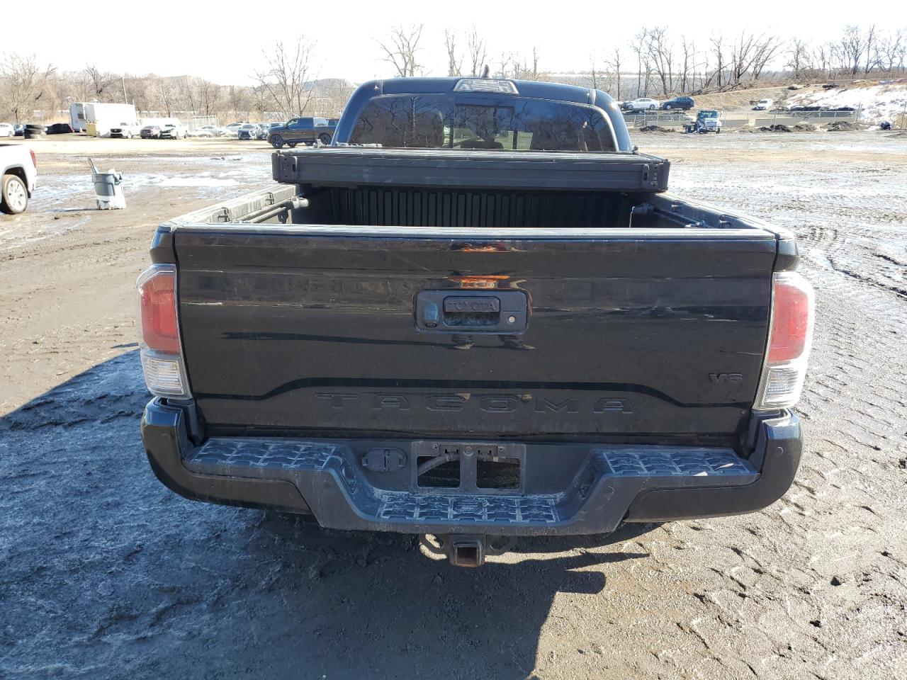 2022 Toyota Tacoma - Image 6