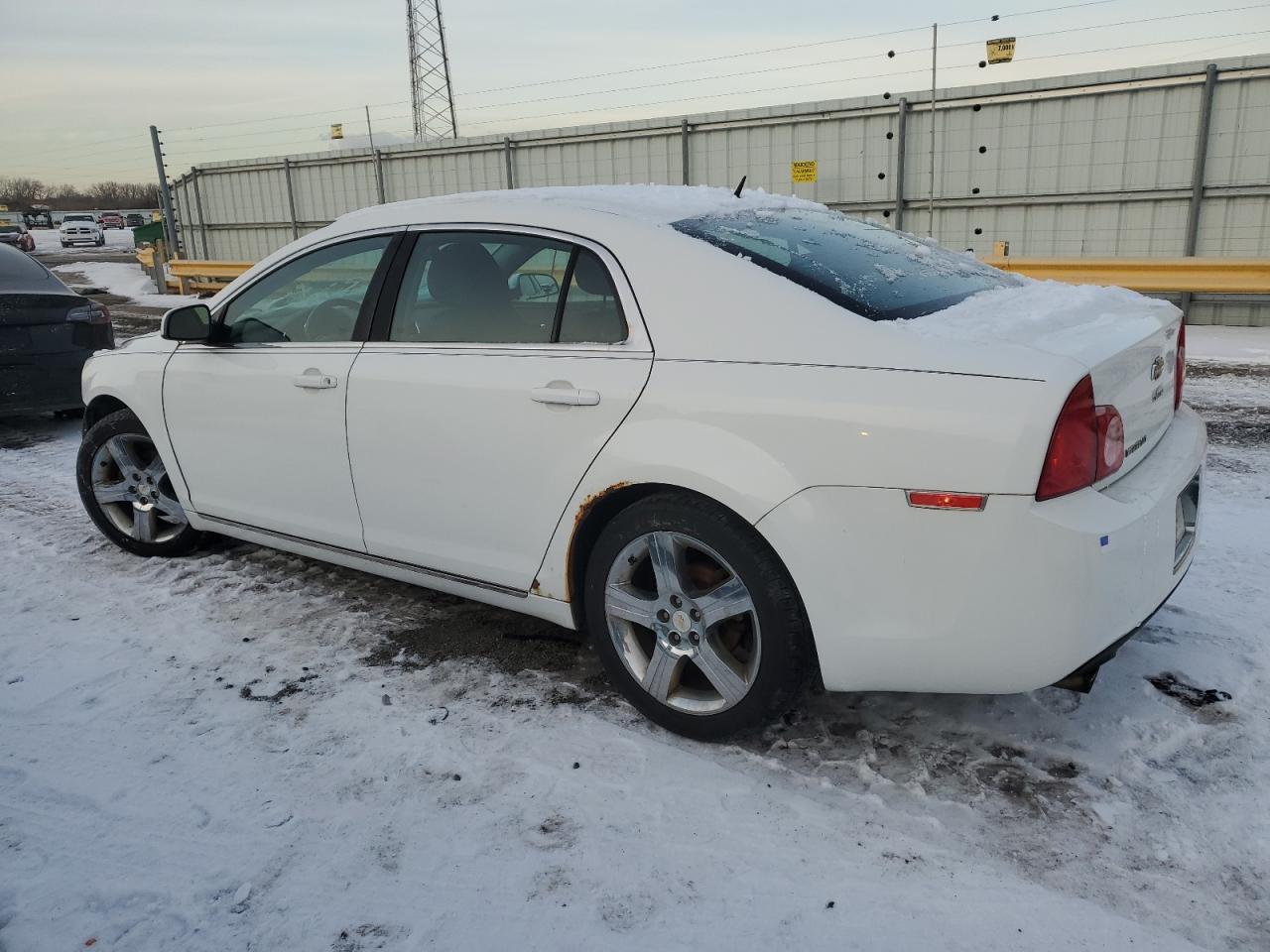 2011 Chevrolet Malibu - Image 2