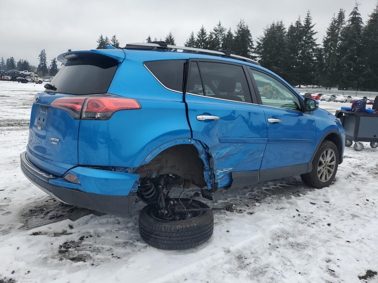 2017 Toyota RAV 4 - Image 3