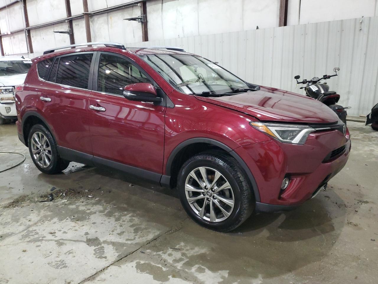 2018 Toyota RAV 4 - Image 4