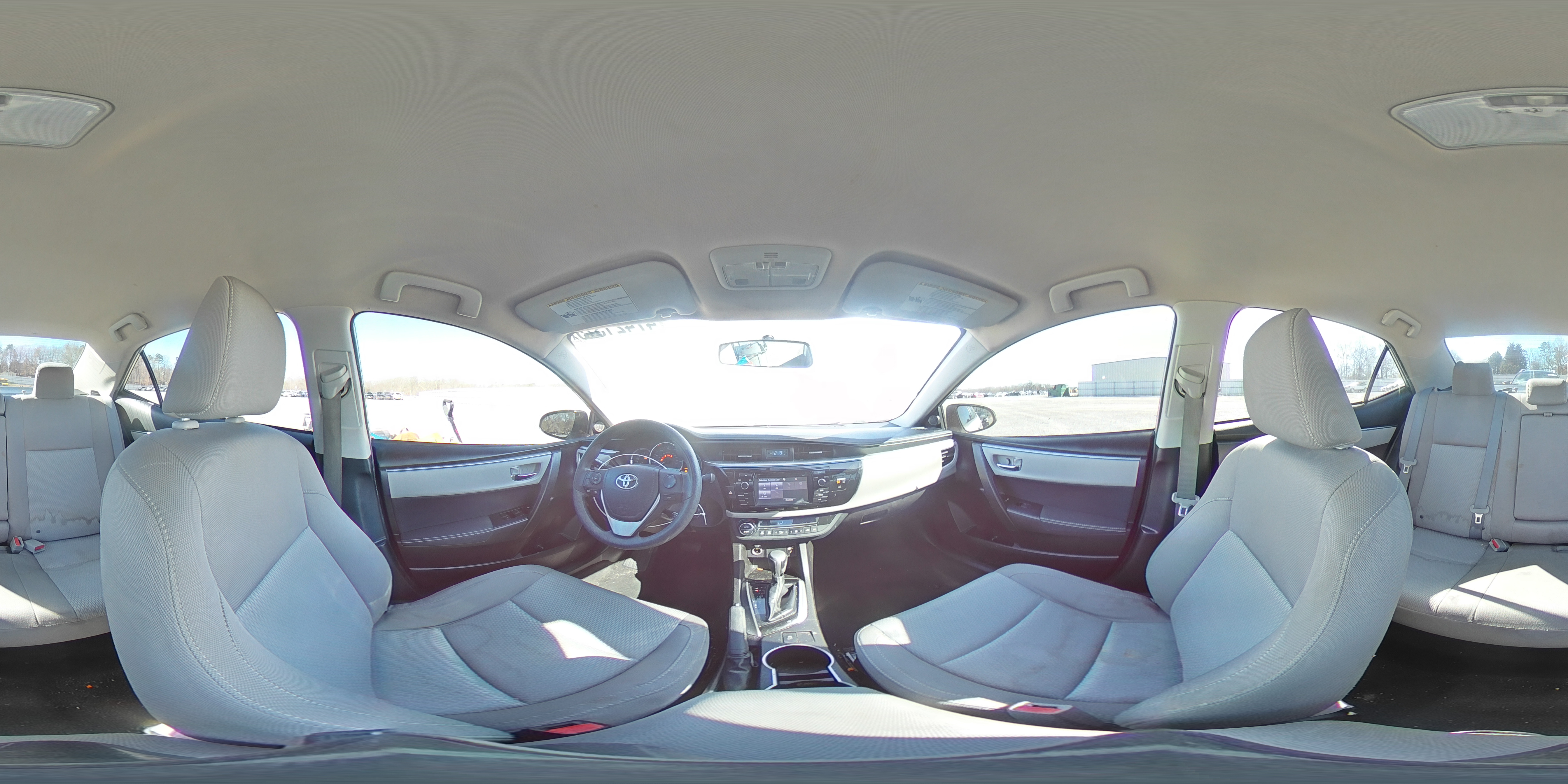 2016 Toyota Corolla - Image 13