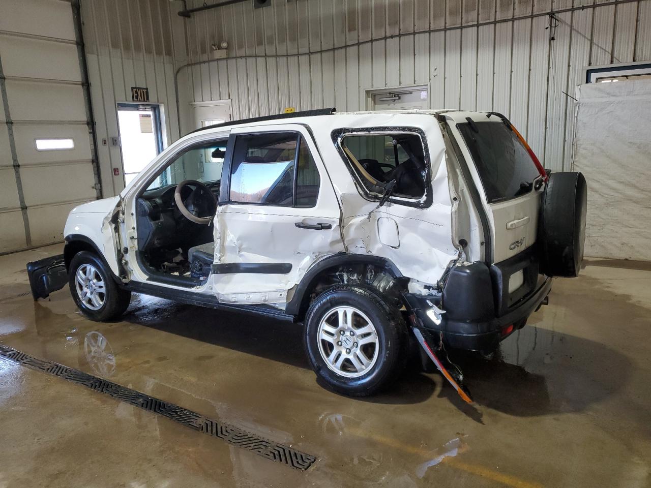 2004 Honda CR-V - Image 2