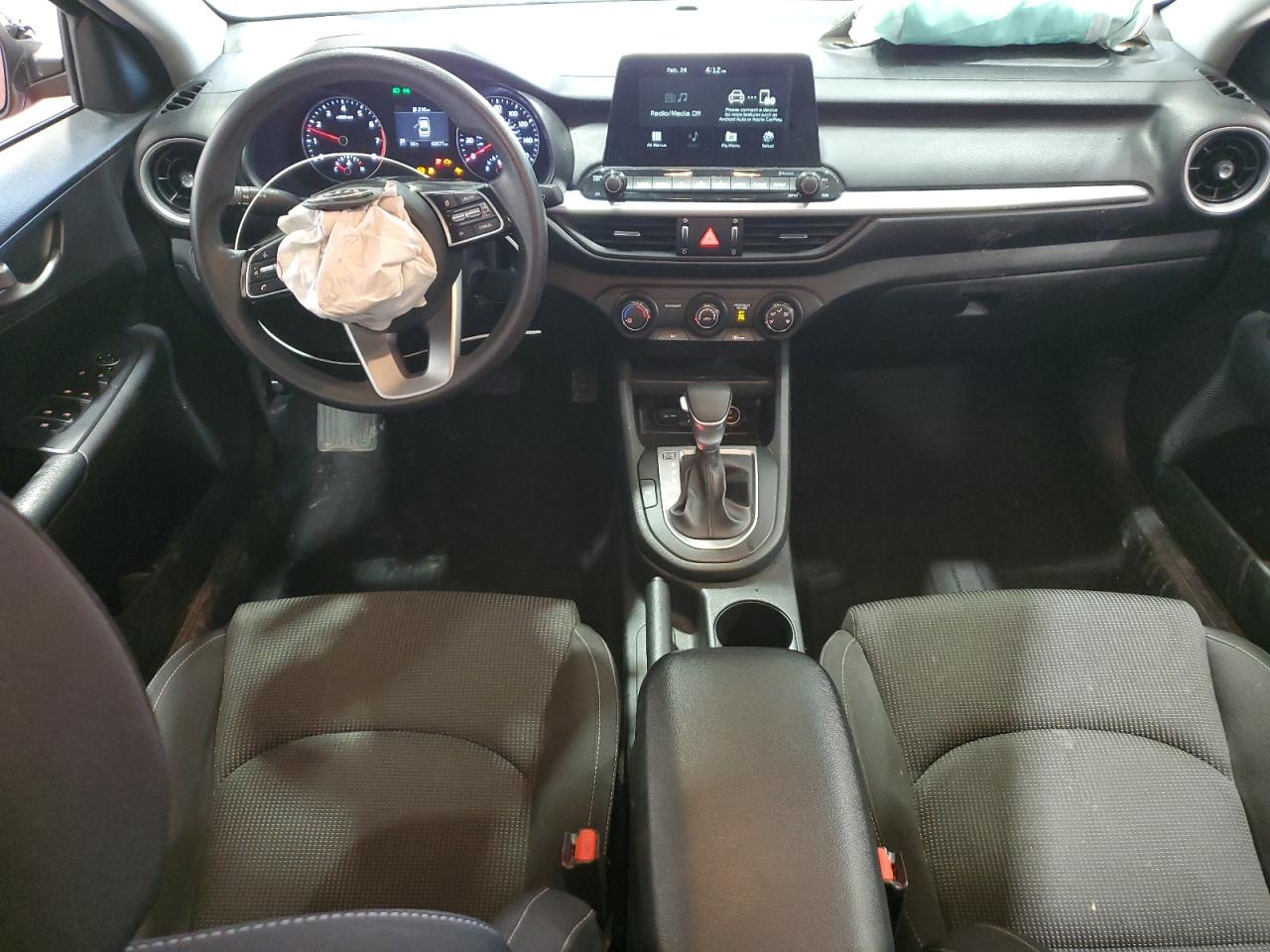 2021 Kia Forte - Image 8