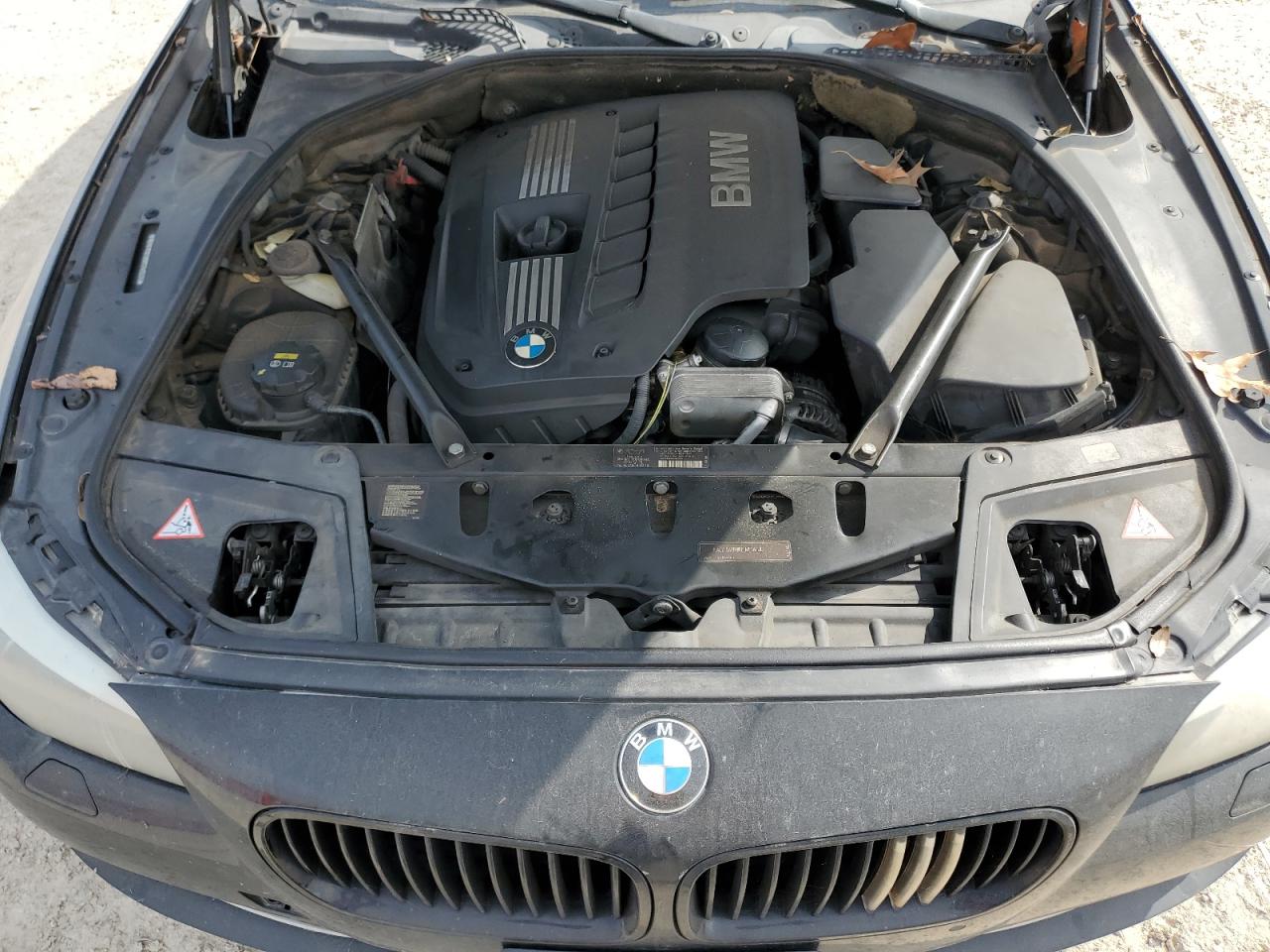 2011 BMW 5 Series VIN: WBAFR1C5BC749333 Lot: 44725445