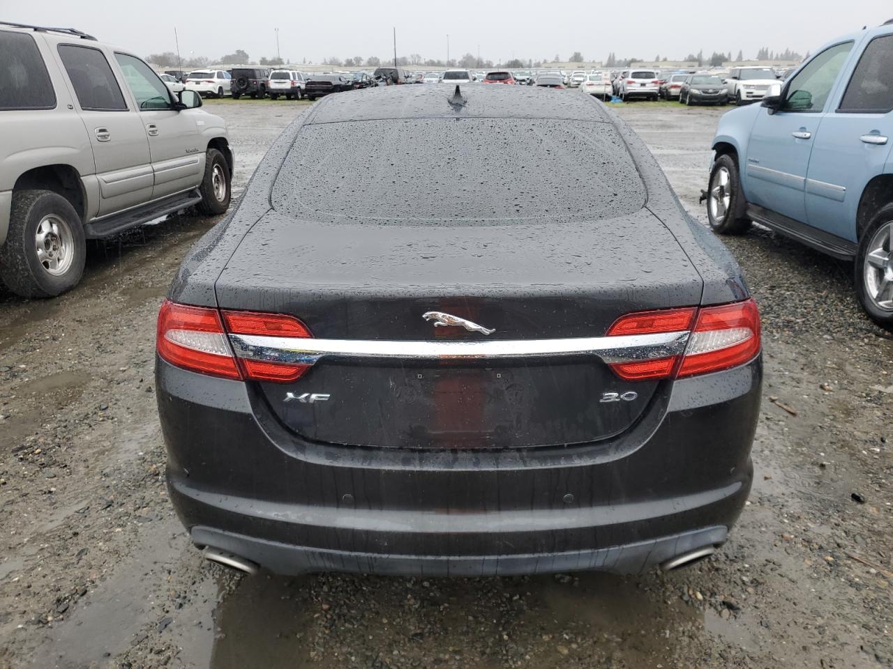 2013 Jaguar XF - Image 6