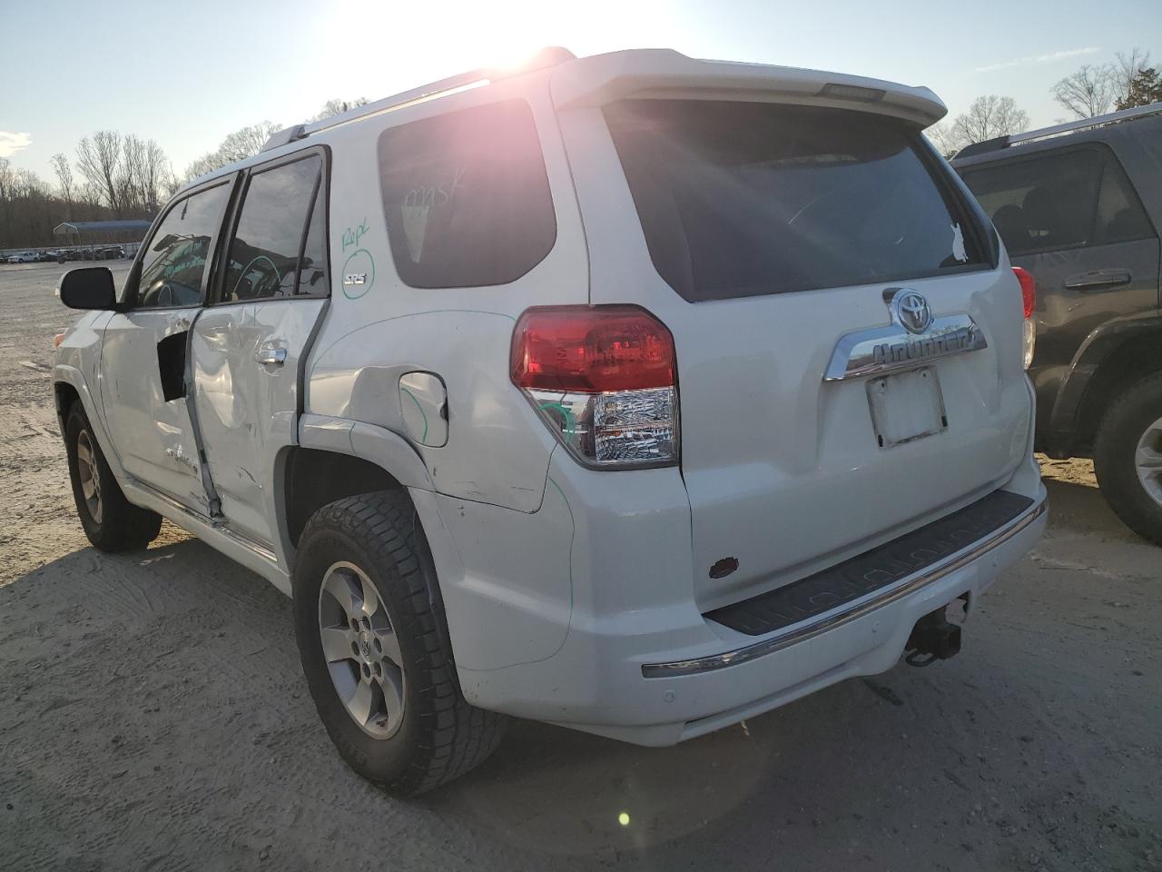 2010 Toyota 4Runner - Image 2