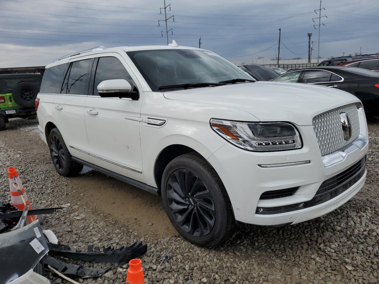 2021 Lincoln Navigator - Image 4