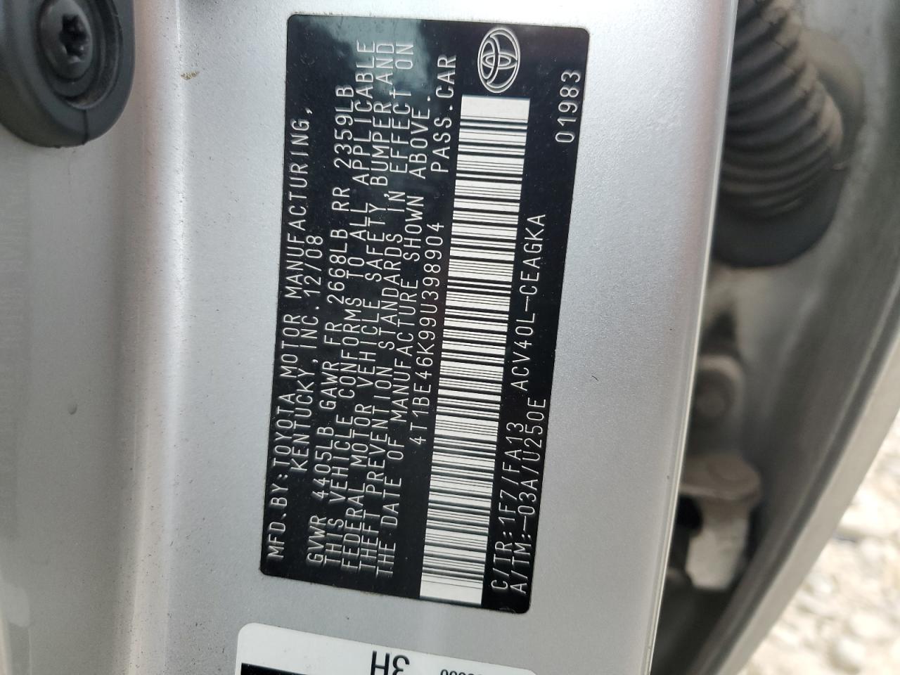 2009 Toyota Camry - Image 12