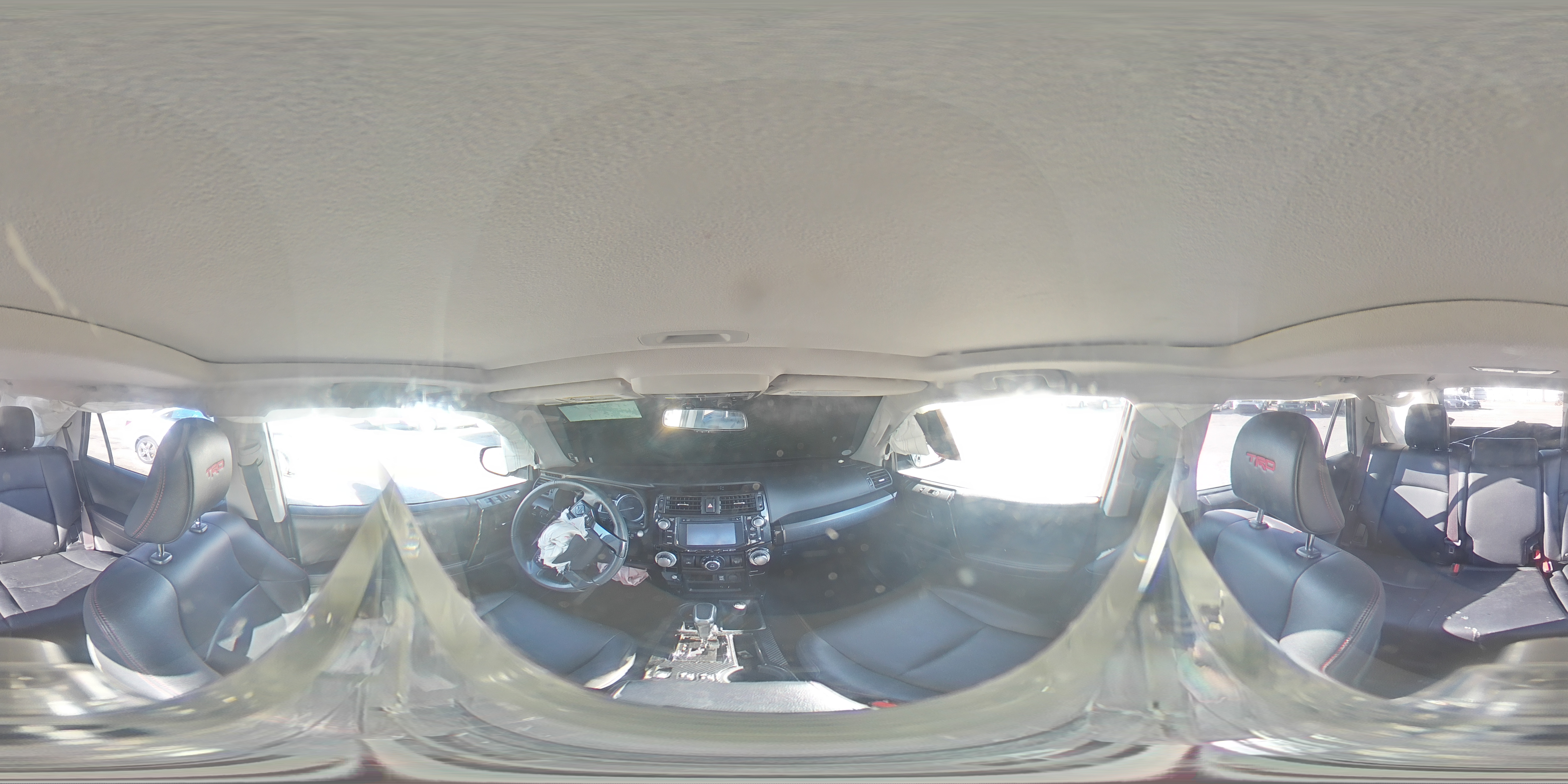 2018 Toyota 4Runner - Image 13