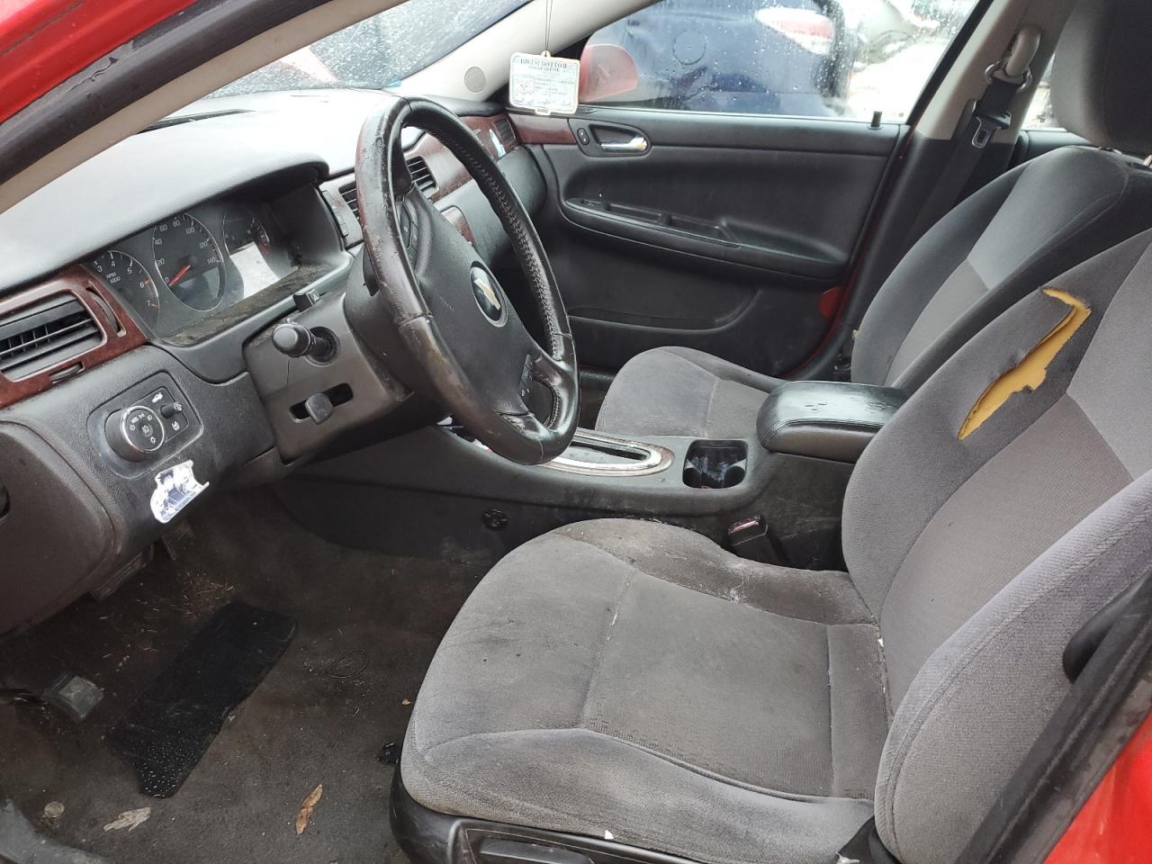 2010 Chevrolet Impala - Image 7