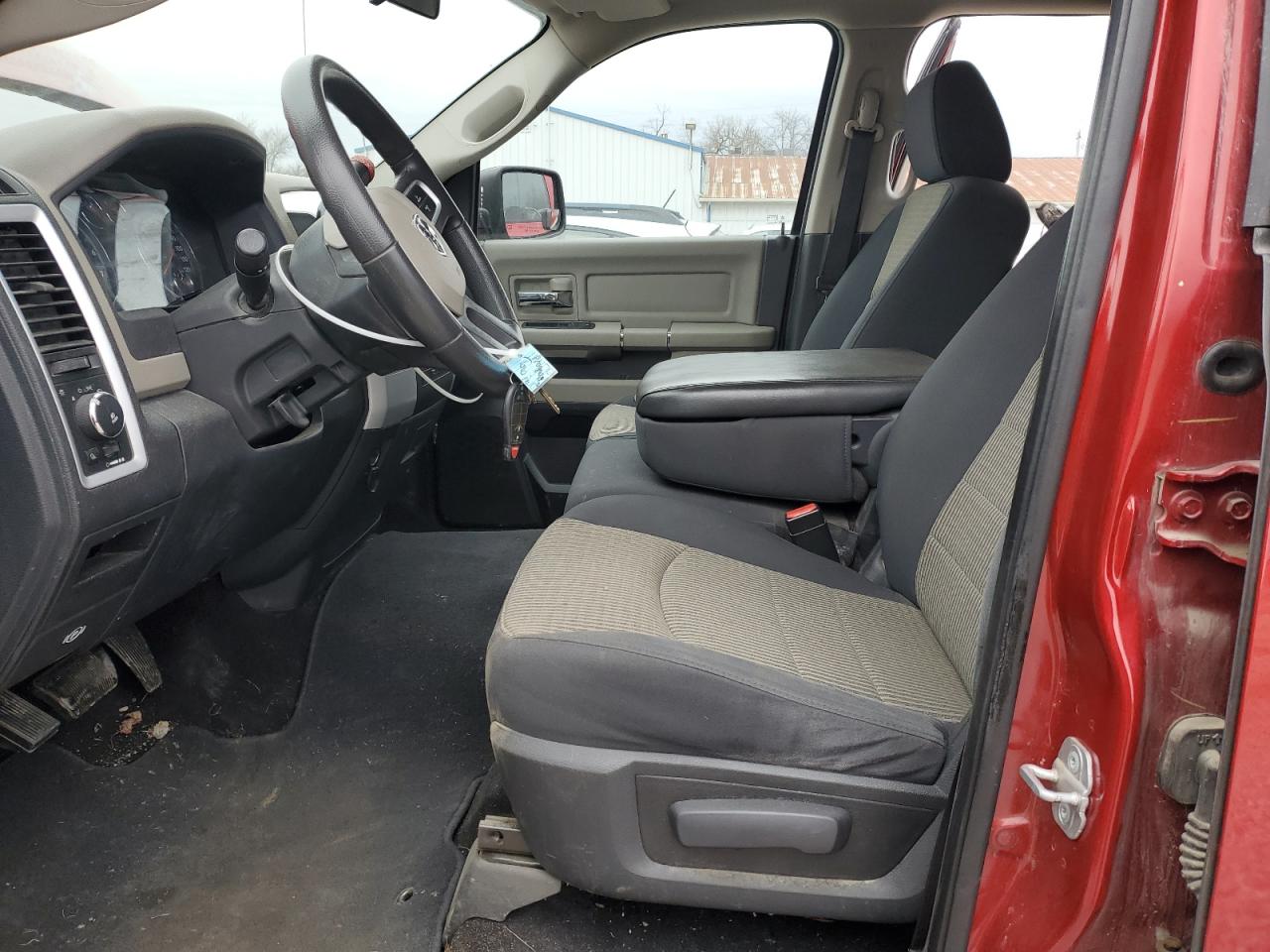 2009 Dodge RAM - Image 7