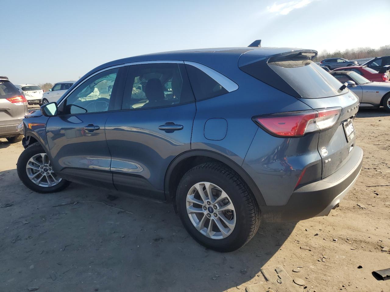 2020 Ford Escape - Image 2