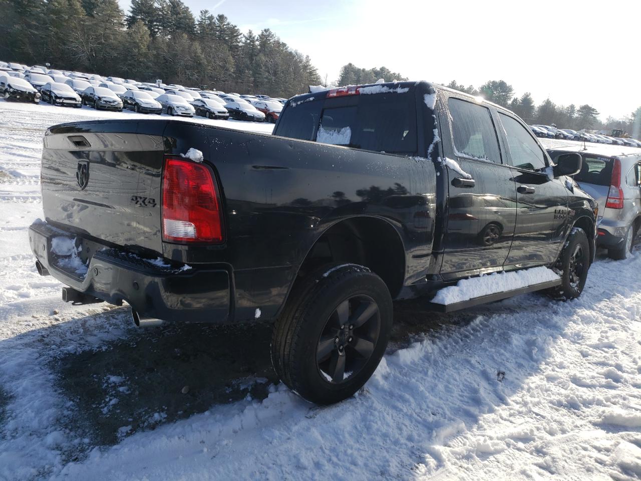 2018 RAM 1500 - Image 3