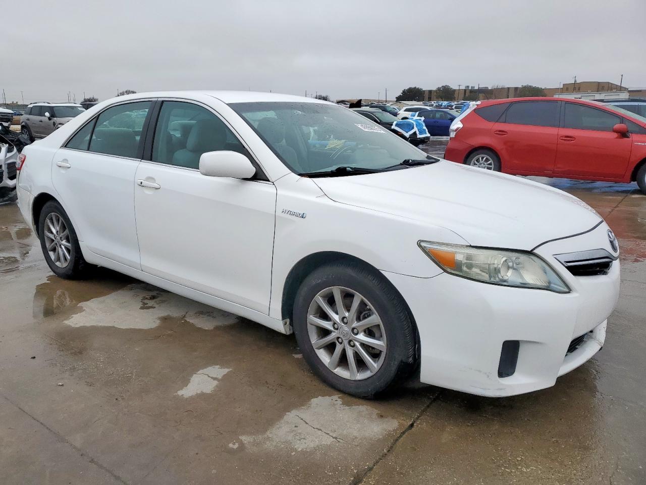 2010 Toyota Camry - Image 4