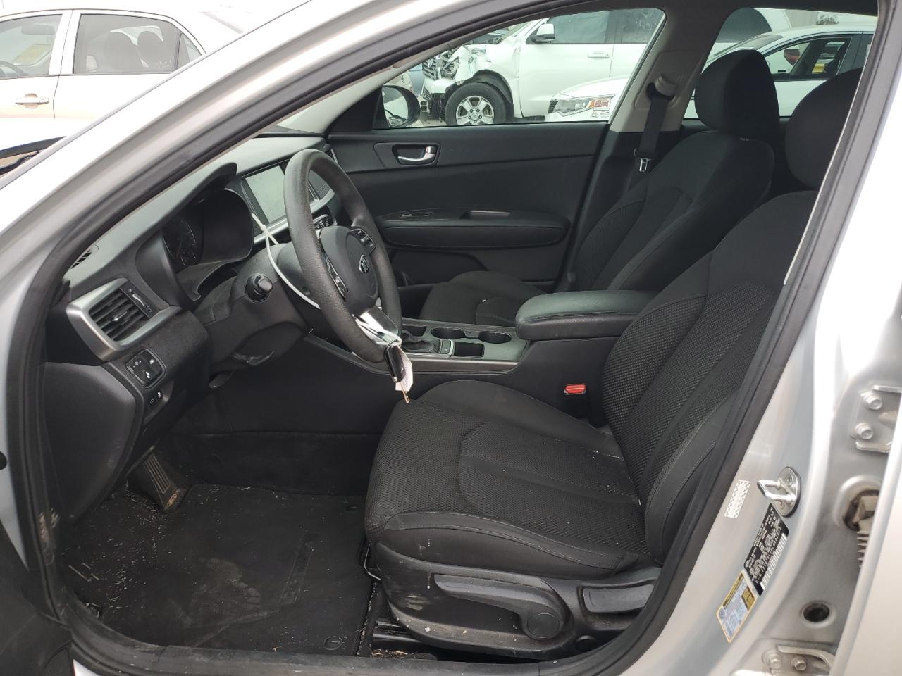 2020 Kia Optima - Image 7