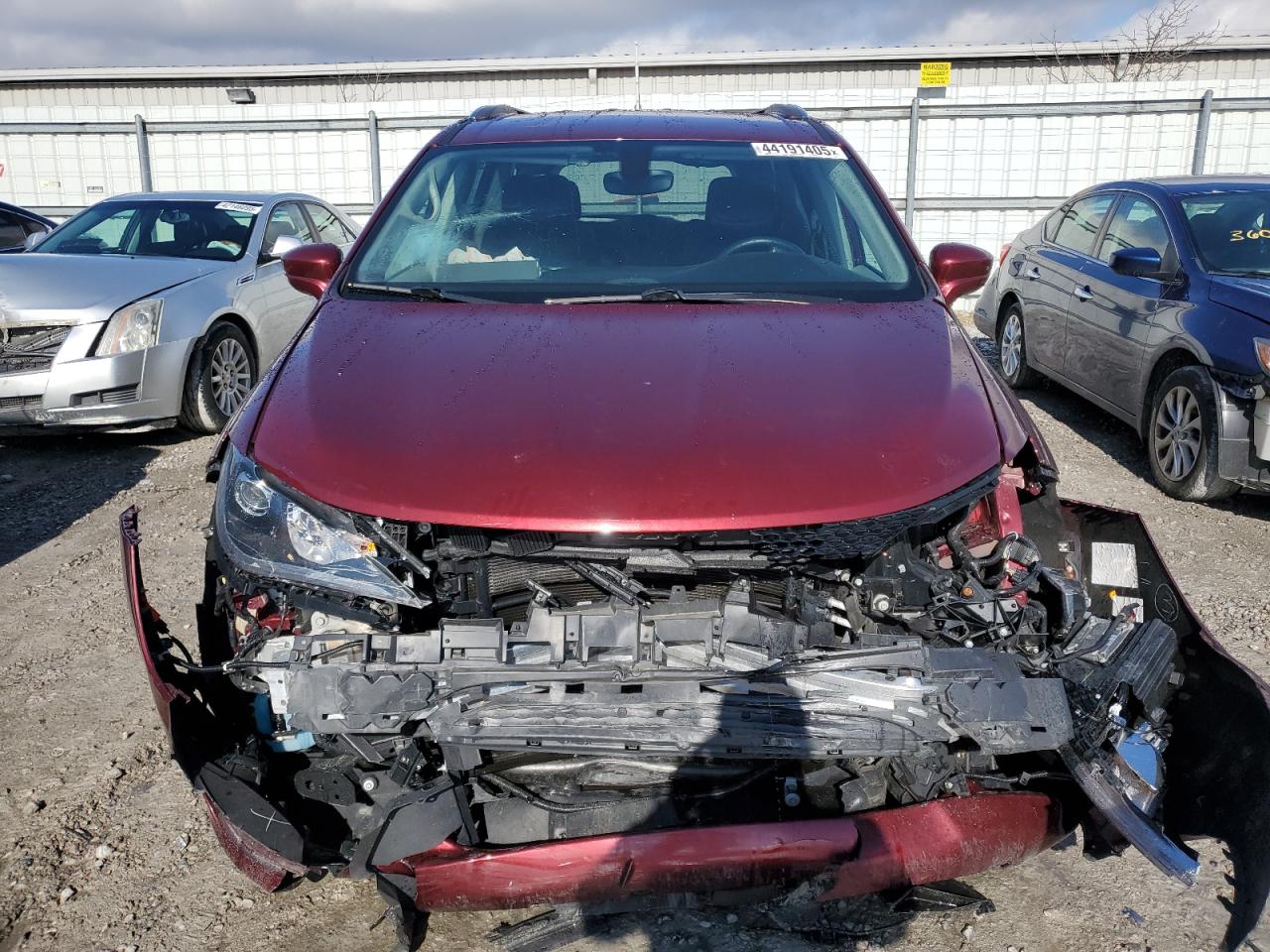 2018 Chrysler Pacifica - Image 5