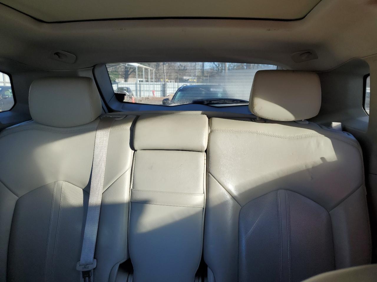 2012 Cadillac SRX - Image 10