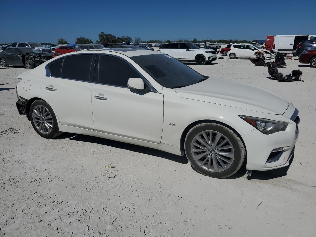 2018 Infiniti Q50 - Image 4