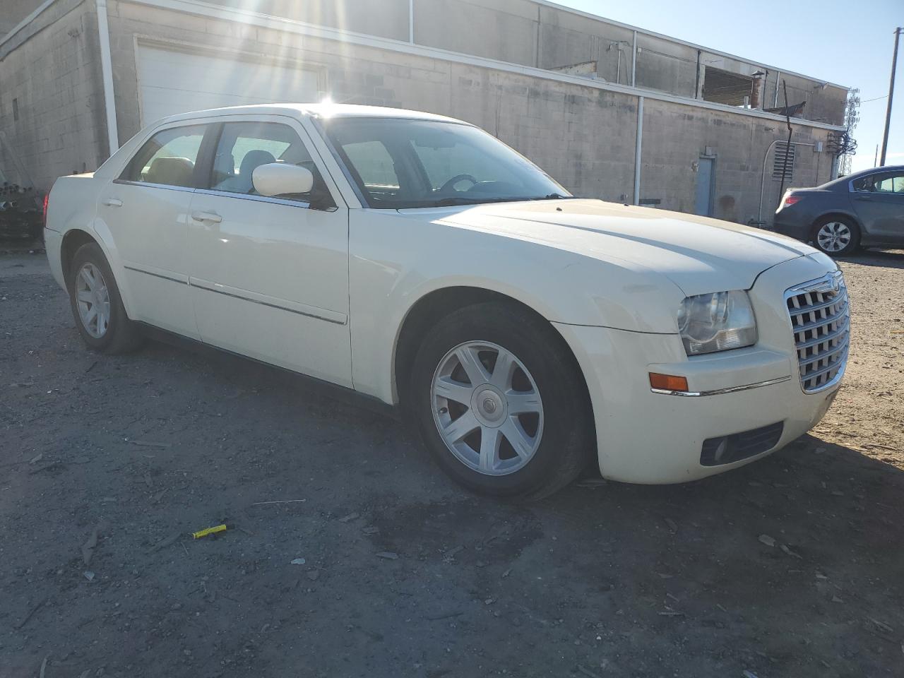 2005 Chrysler 300 - Image 4