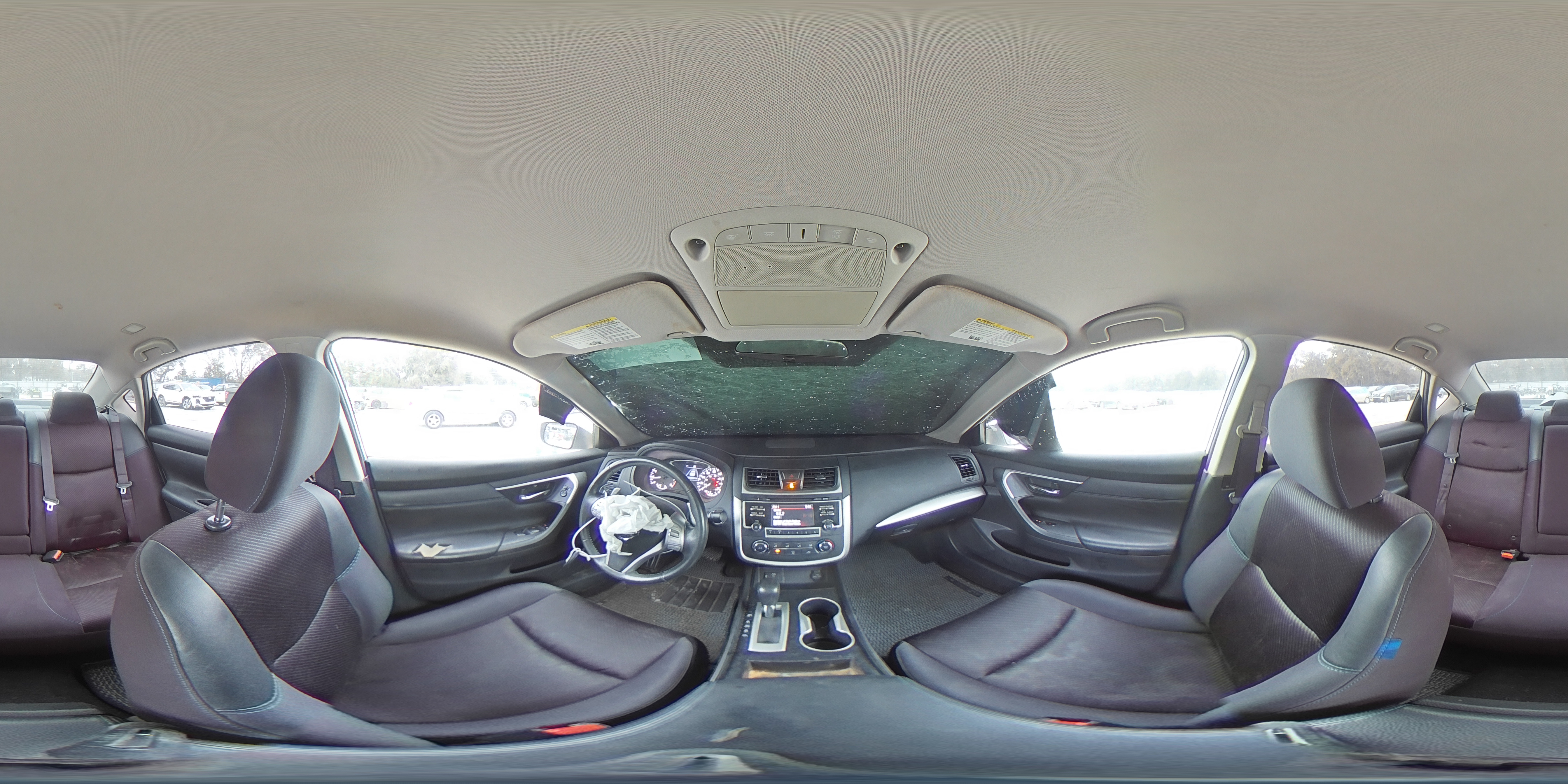 2017 Nissan Altima - Image 12