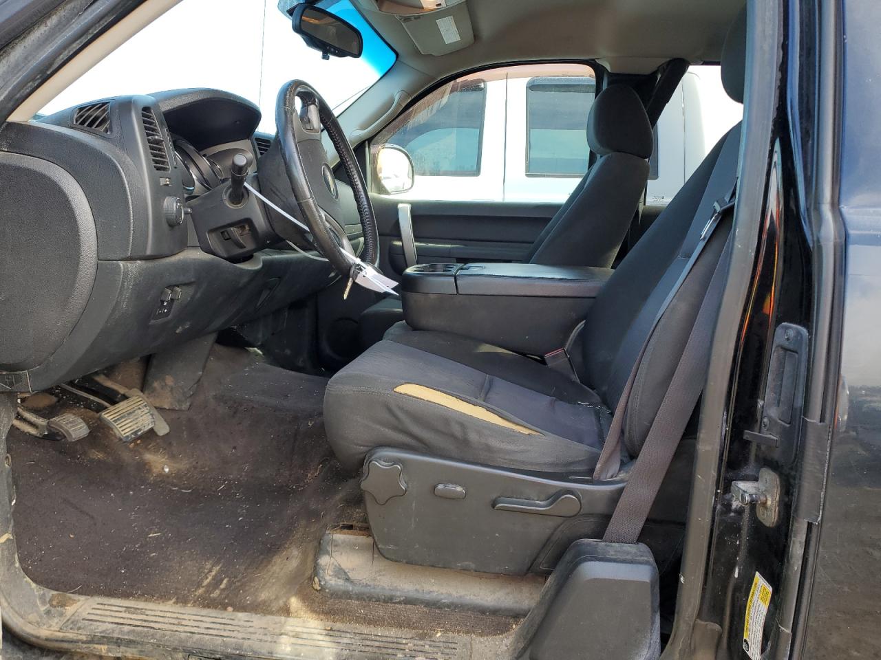 2010 Chevrolet Silverado - Image 7
