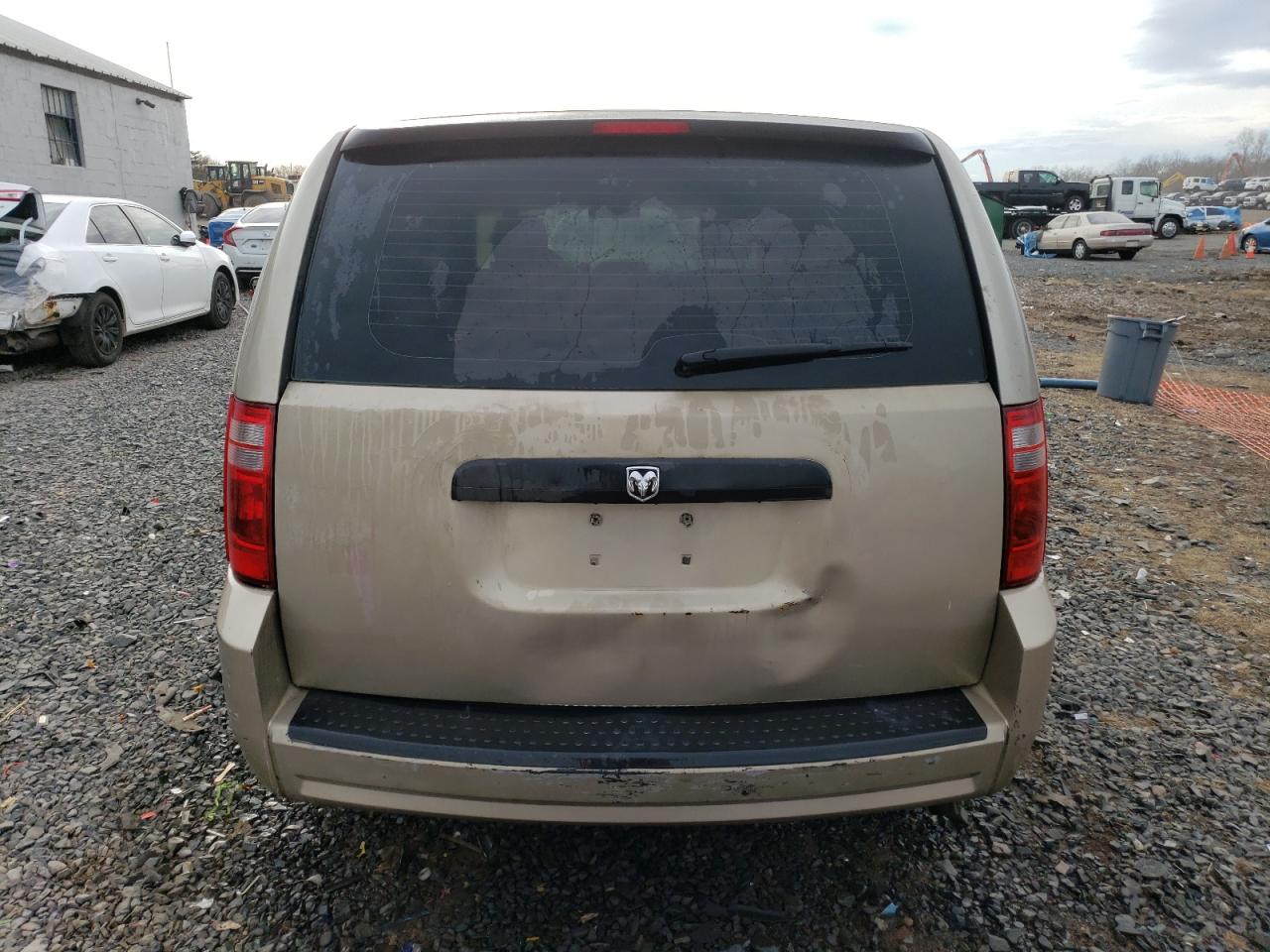 2008 Dodge Caravan - Image 6
