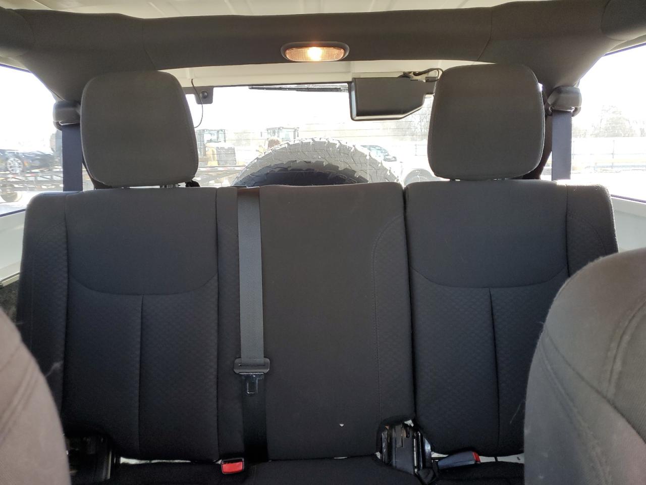 2018 Jeep Wrangler - Image 10