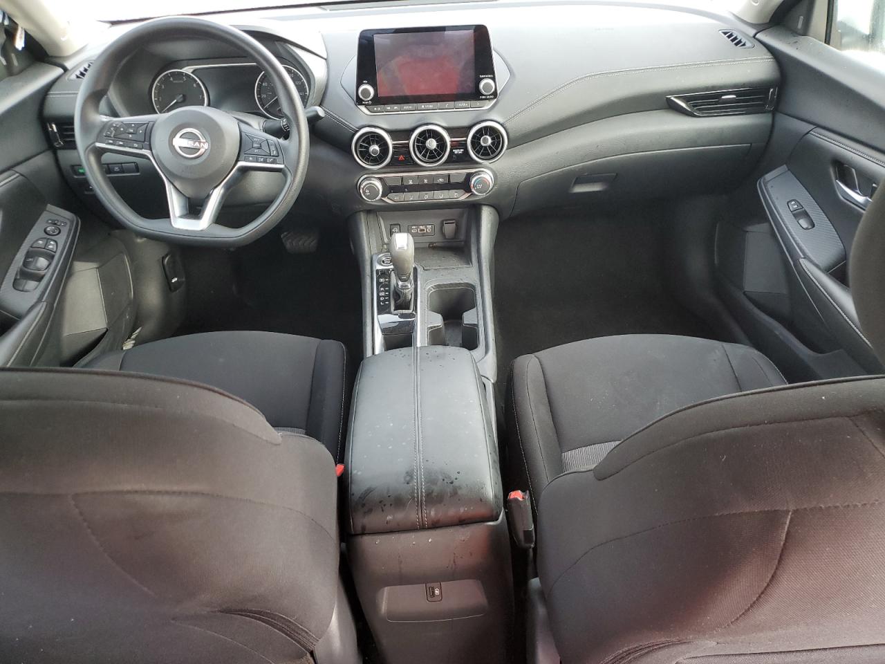 2024 Nissan Sentra - Image 8
