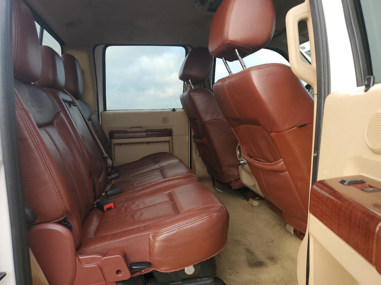 2013 Ford F250 - Image 10