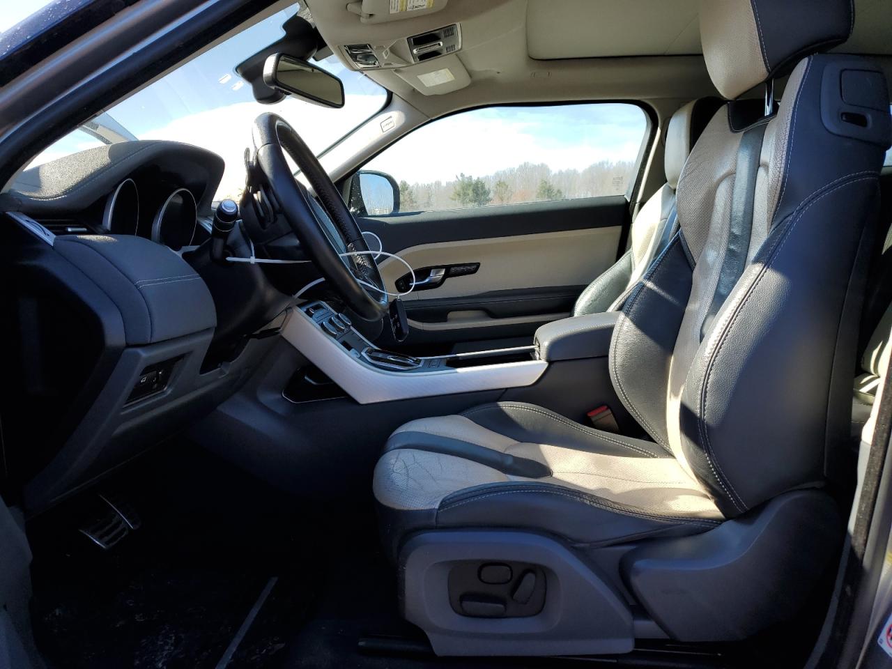 2012 Land Rover Range Rover - Image 7