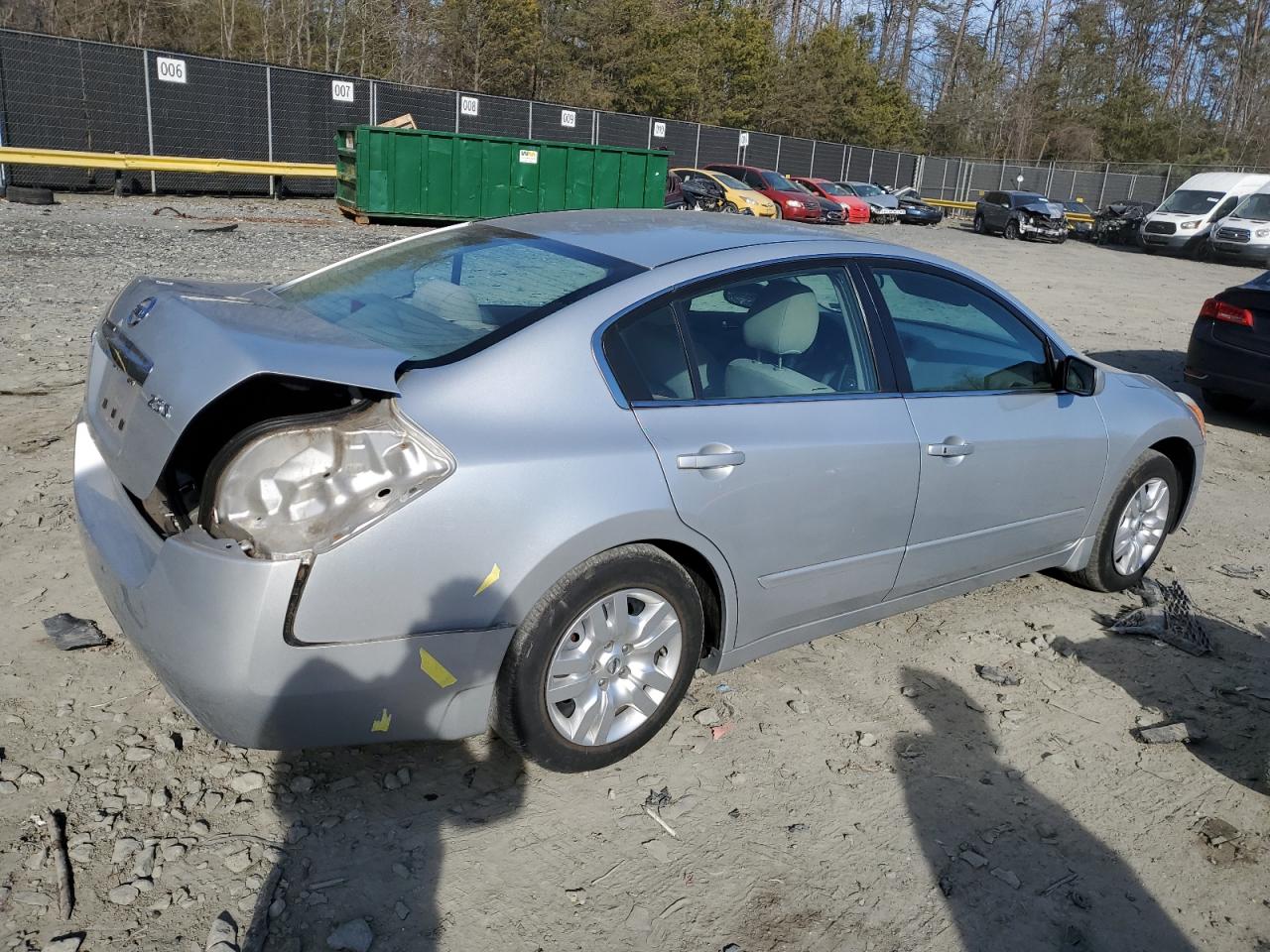 2010 Nissan Altima - Image 3
