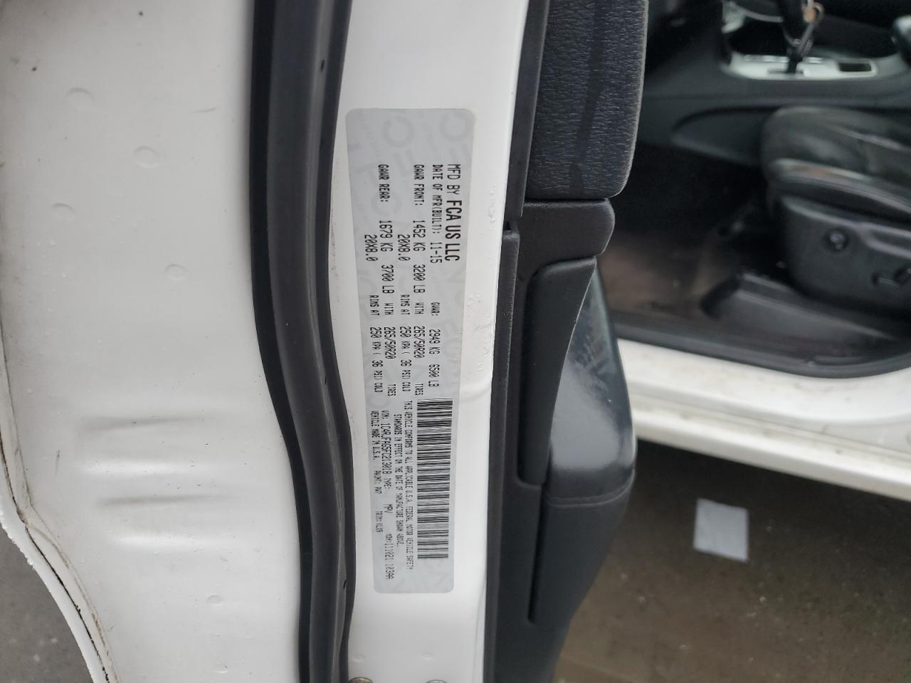 2015 Jeep Grand Cherokee - Image 14