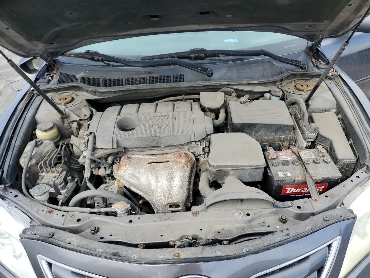 2011 Toyota Camry - Image 11