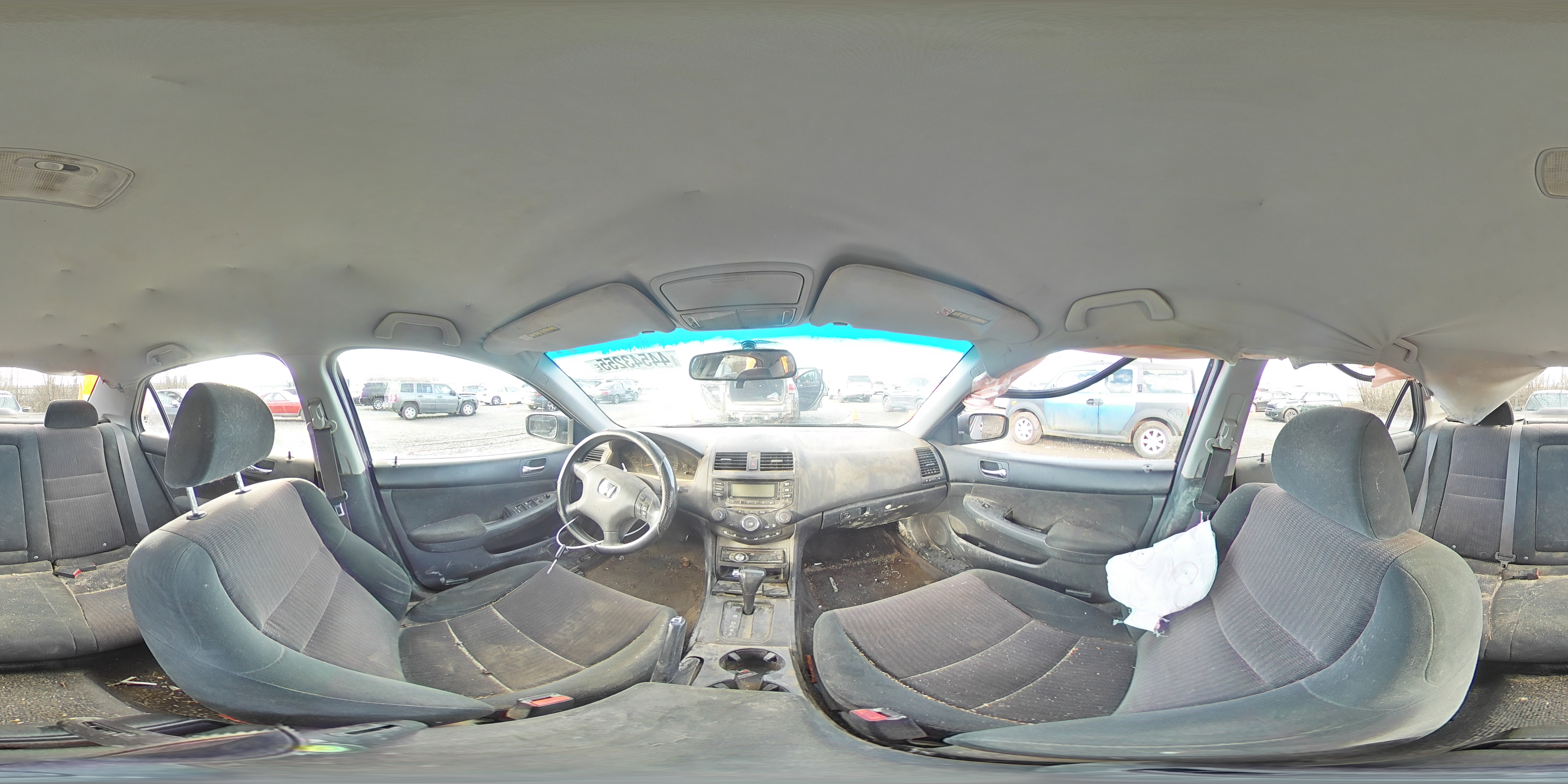 2005 Honda Accord - Image 13